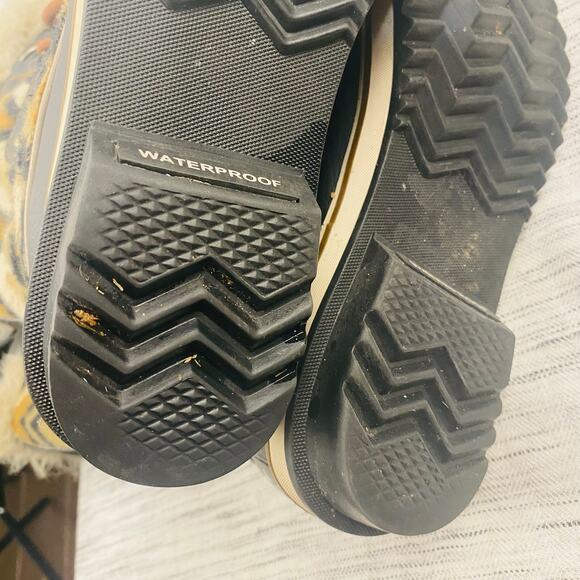 Sorel Tofino Chevron Pattern Lace Up Calf Height Winter Snow Boots Size 9 - Picture 4 of 9